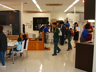 20080313175046b 20080313175046b