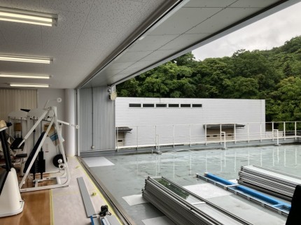 窓がなくなった様子