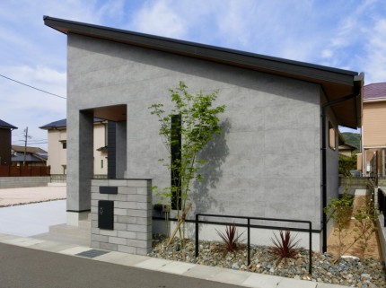 下関市の新築住宅のモデルプランの外構