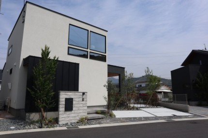 山口県下関市新築モデルハウス外構工事