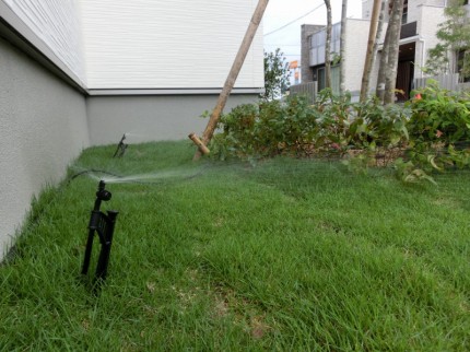 ③ジェット散水ノズル