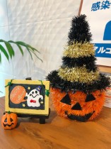 ①ハロウィーン置物